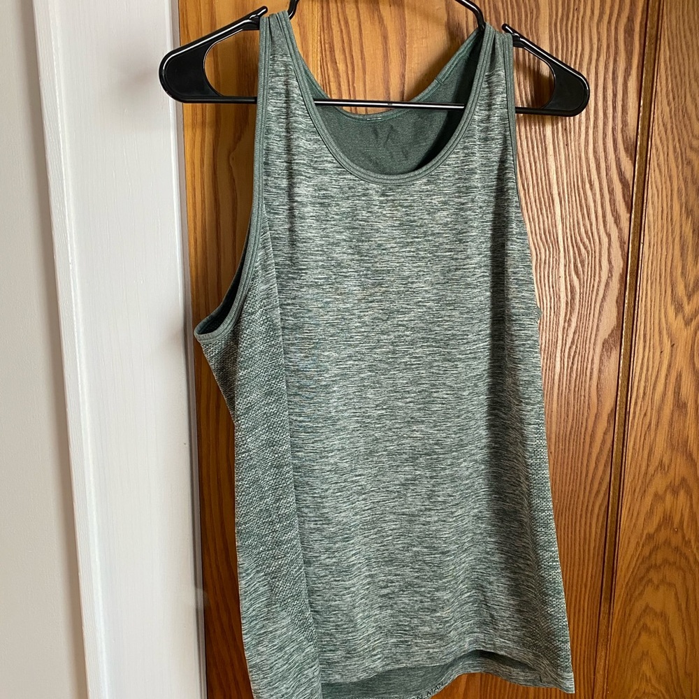 Lululemon Men’s Tank